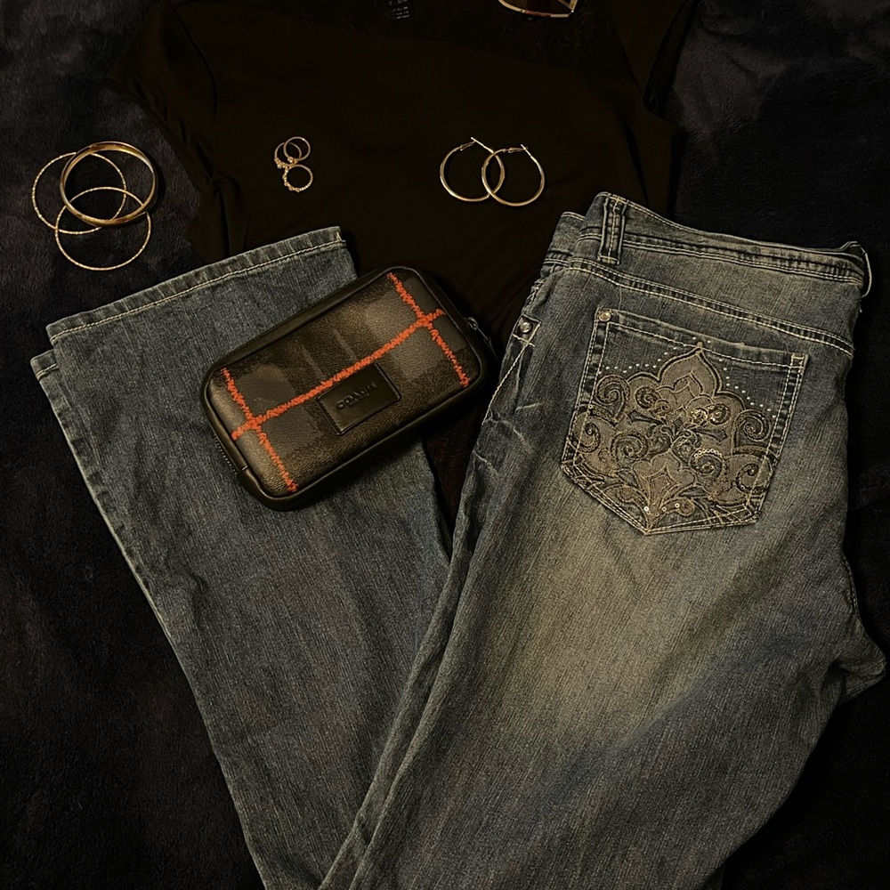 LEI Blue Boot Cut Jeans with Vintage Distressing